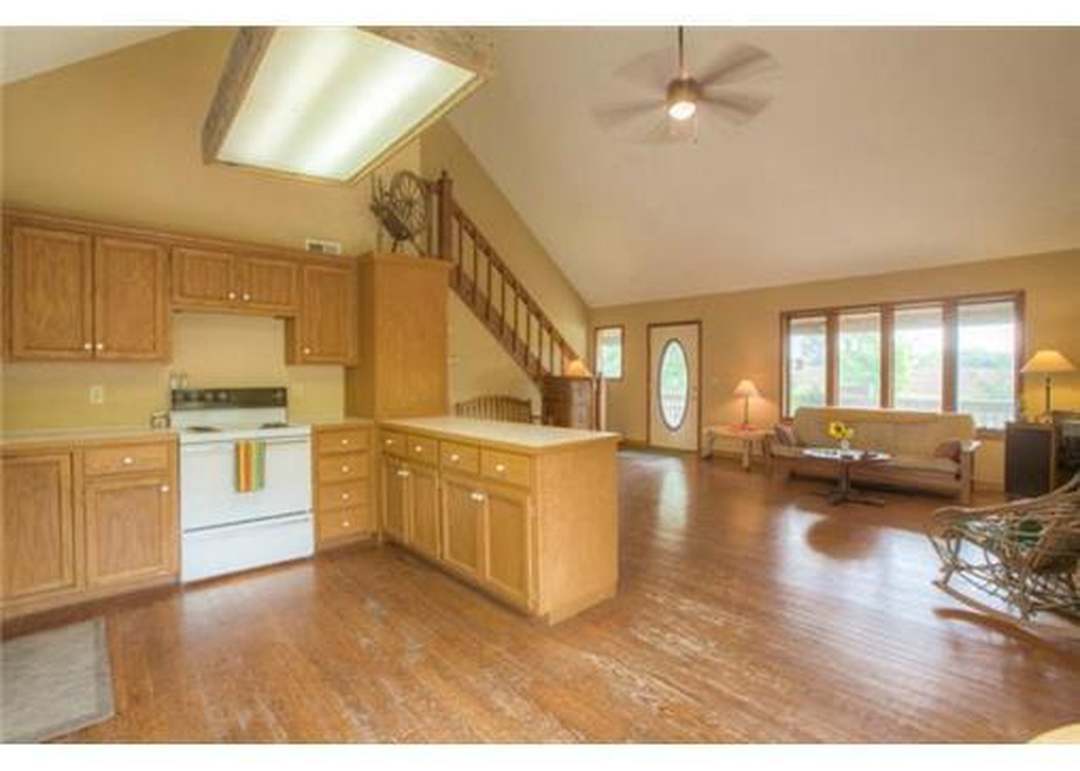 27660 Spring Valley Road — photo 9