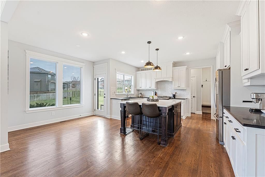 279 S Pinon Street — photo 12