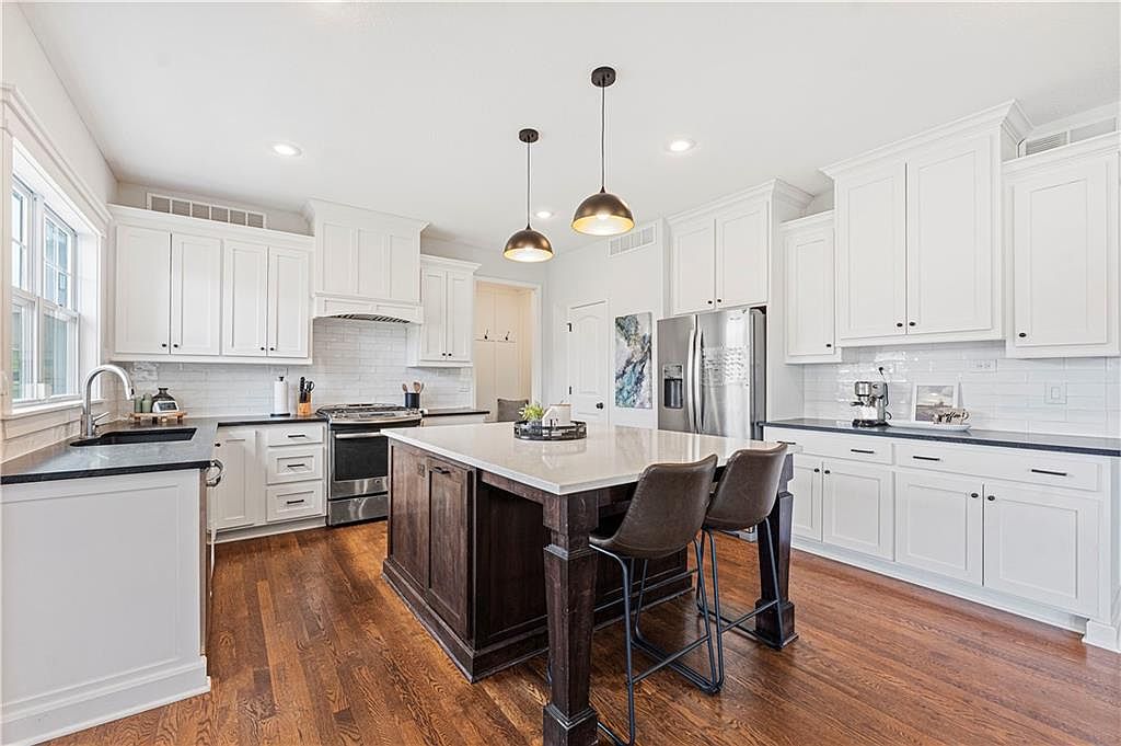 279 S Pinon Street — photo 13
