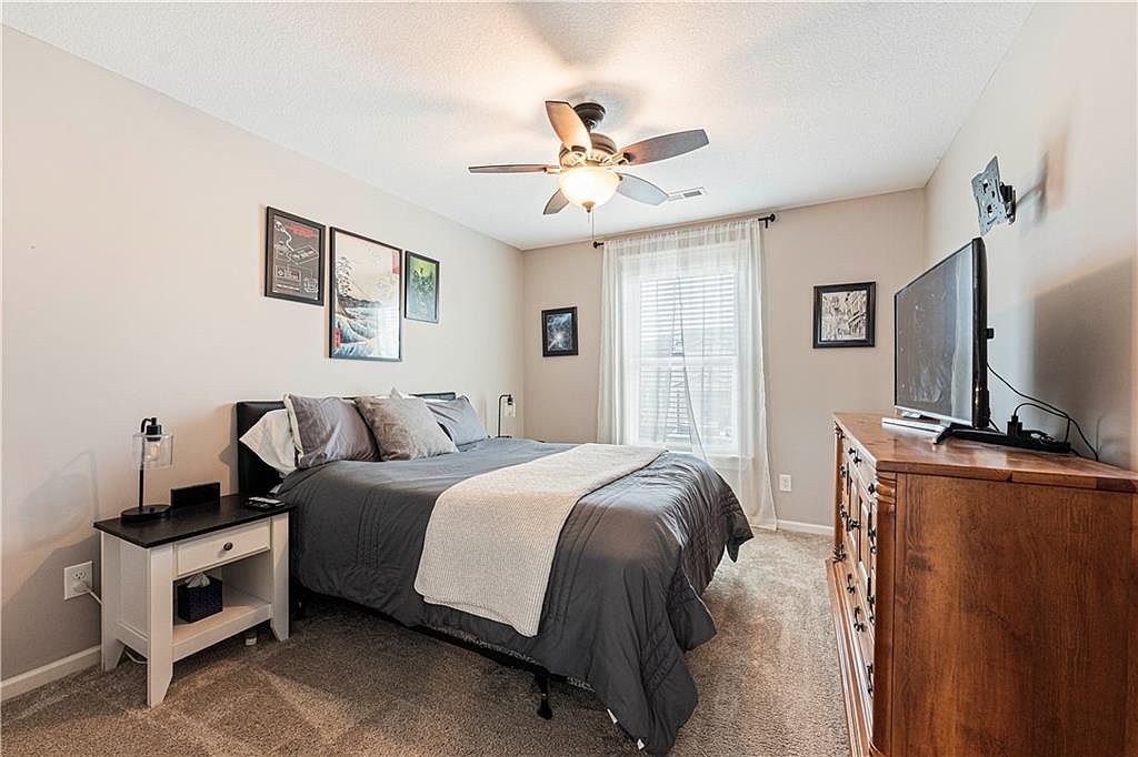 279 S Pinon Street — photo 19