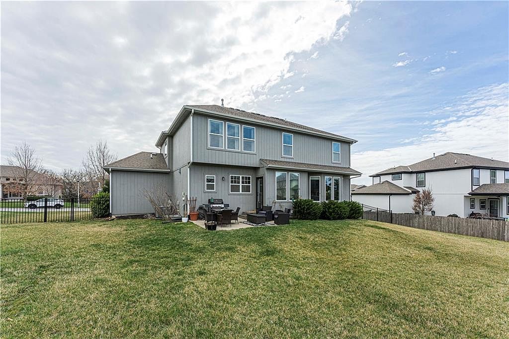 279 S Pinon Street — photo 39