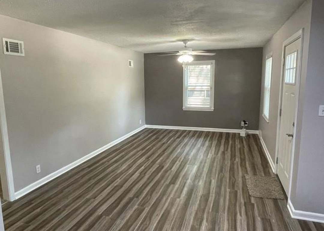 2812 W 75th Street — photo 9