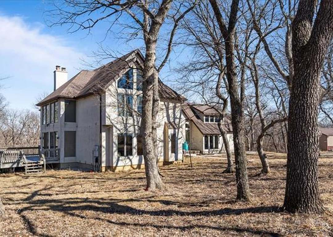 28276 Pleasant Valley Road — photo 9