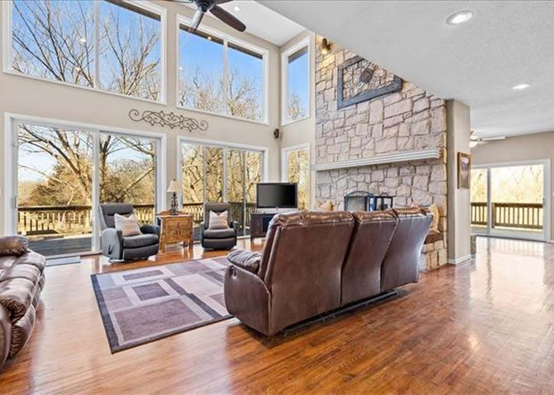 28276 Pleasant Valley Road — photo 15