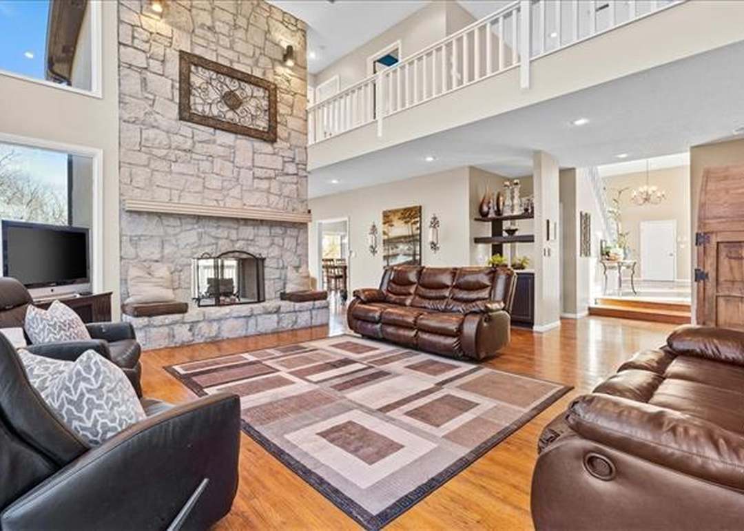 28276 Pleasant Valley Road — photo 16