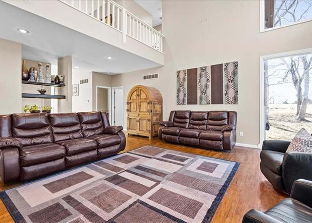 28276 Pleasant Valley Road — photo 17