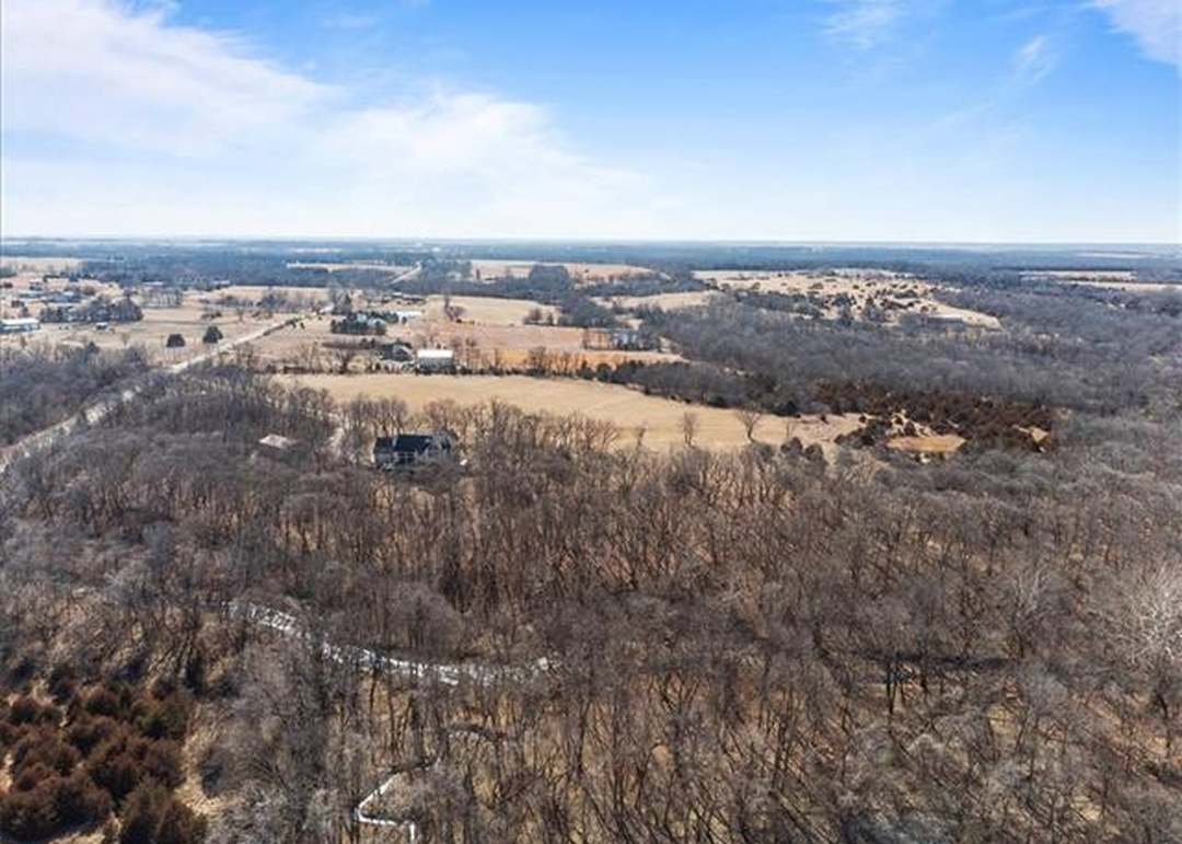 28276 Pleasant Valley Road — photo 33