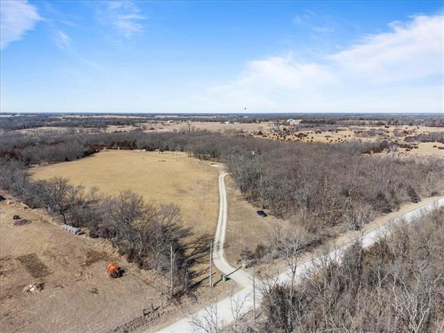 28276 Pleasant Valley Road — photo 36