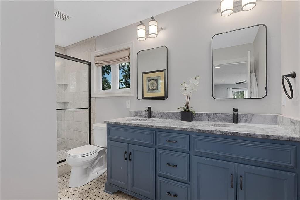 2908 W 95th Street — photo 24