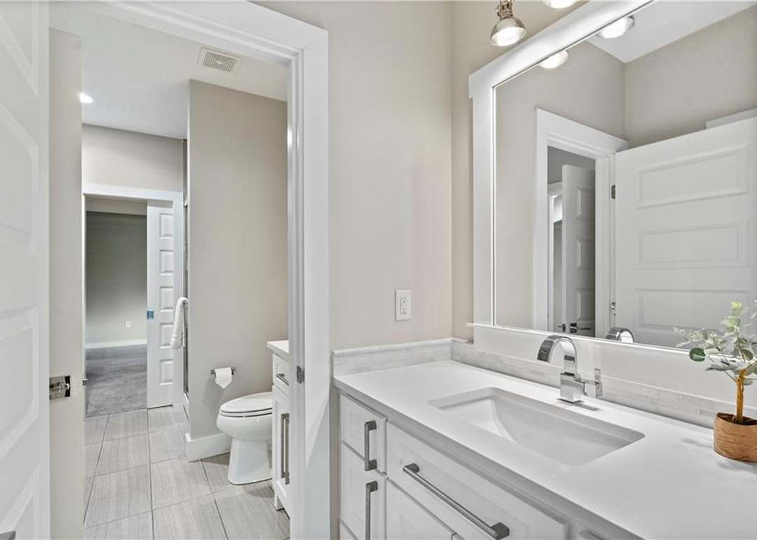 2919 W 155Th Terrace — photo 40