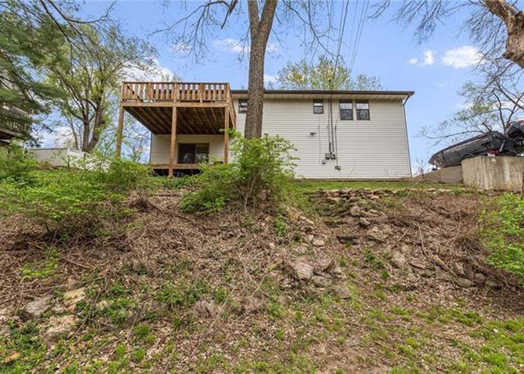 2932 S 46th Street — photo 31