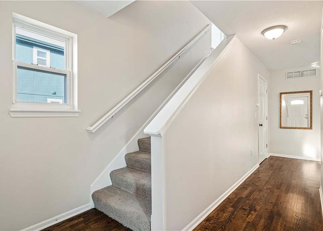 2933 MERCIER Street — photo 15