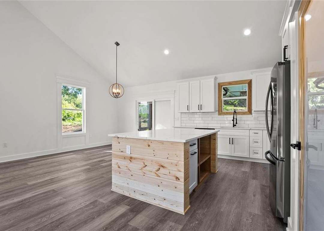 2933 N Getty Street — photo 15