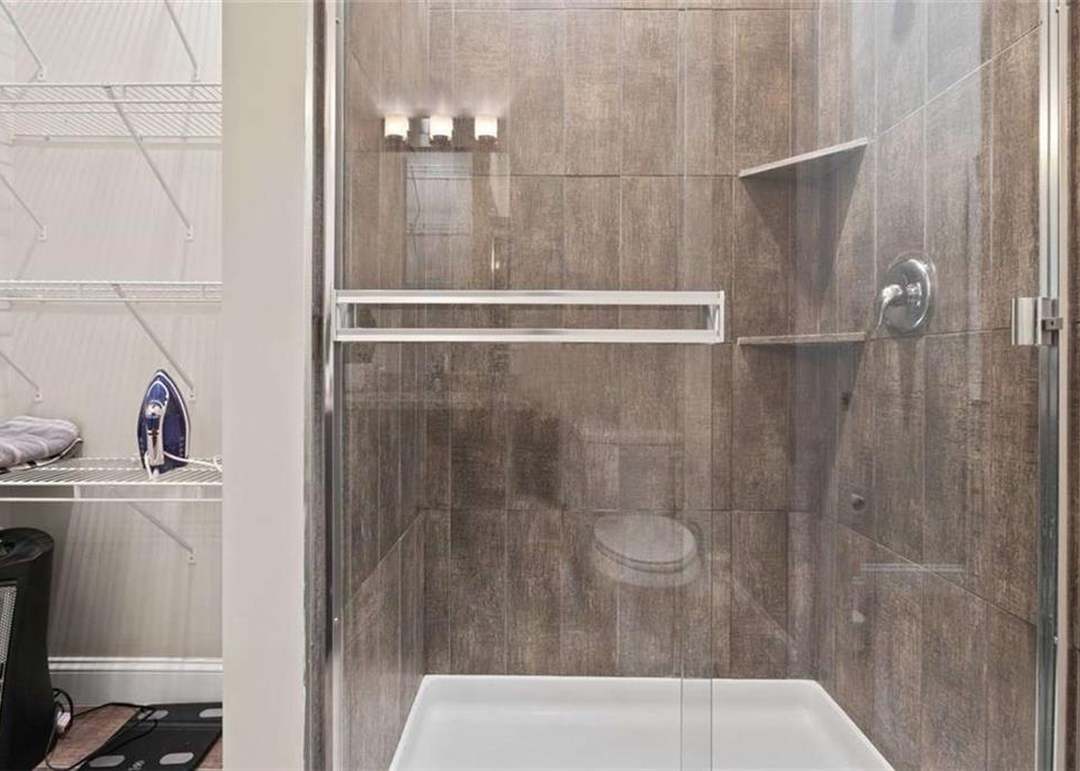 2940 Baltimore Avenue — photo 15