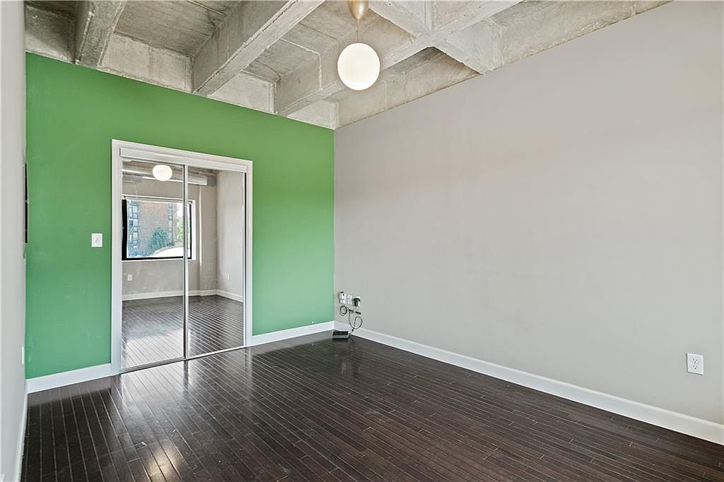 2940 Baltimore Avenue — photo 17