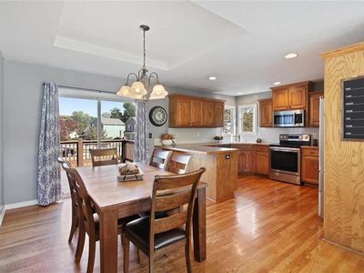 300 W Cheyenne Street — photo 5