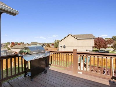 300 W Cheyenne Street — photo 19