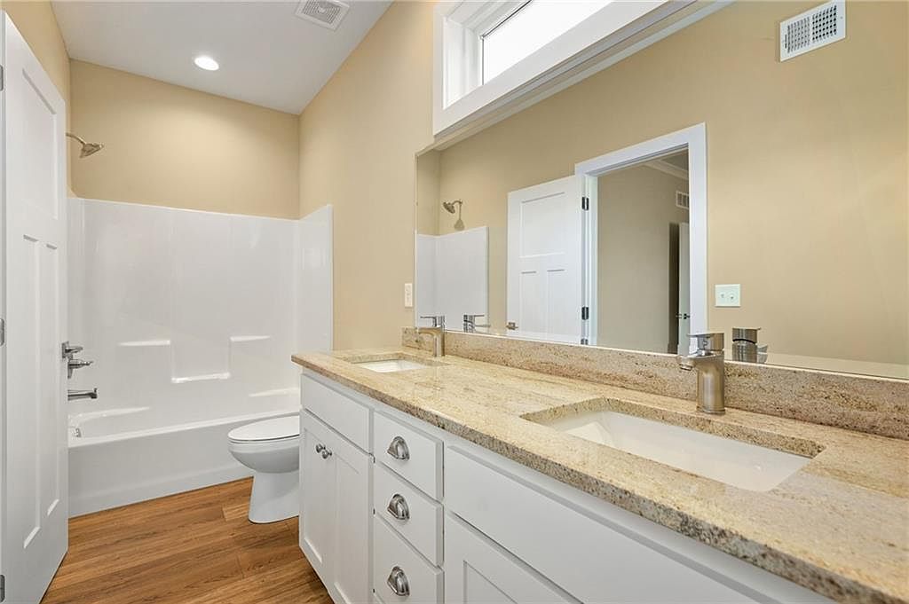 3018 TRACY AVENUE — photo 13