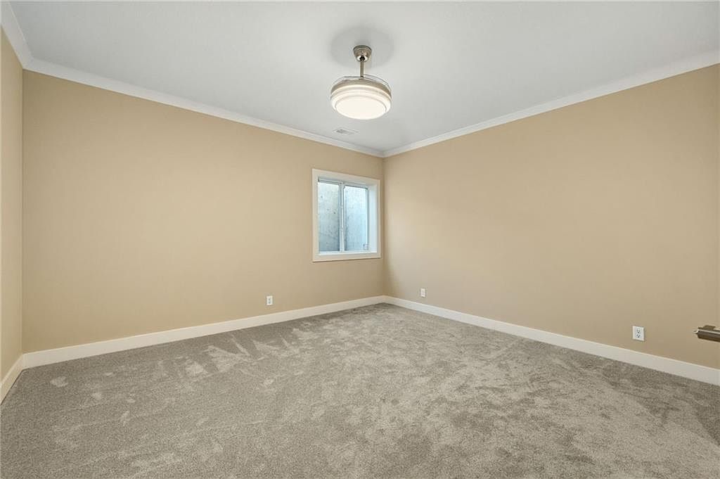 3018 TRACY AVENUE — photo 15