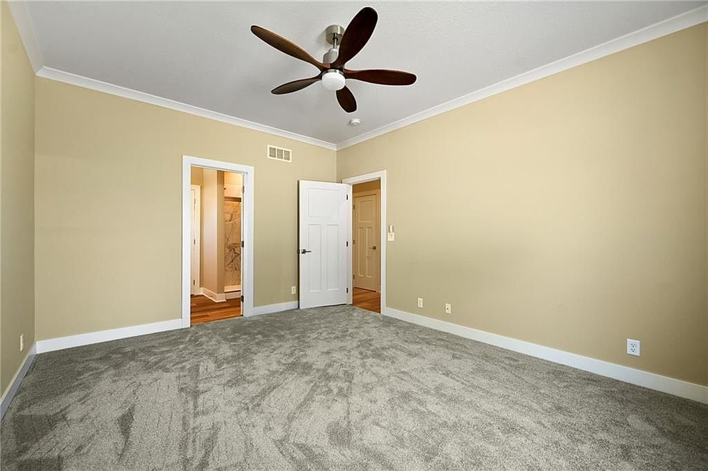 3018 TRACY AVENUE — photo 17