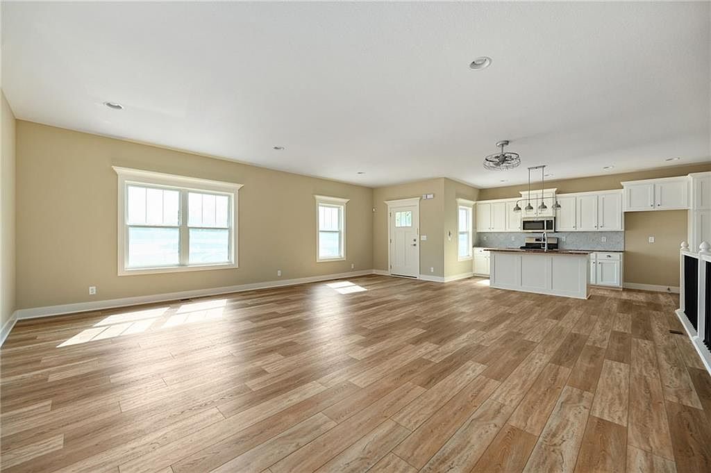 3018 TRACY AVENUE — photo 27