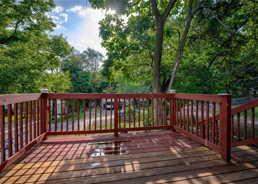 3018 Wallace Avenue — photo 9