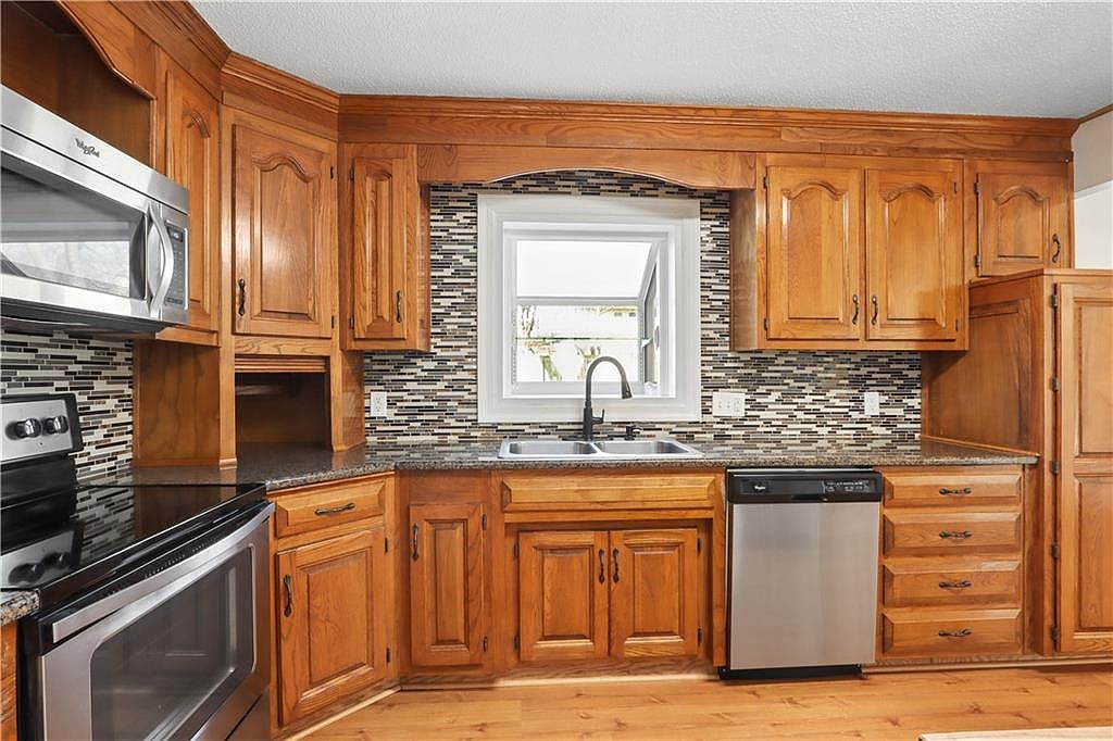313 S Meadowbrook Lane — photo 9