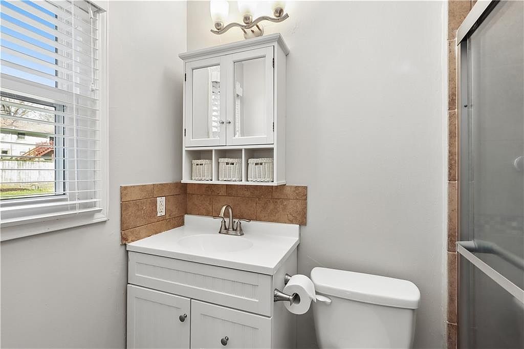 313 S Meadowbrook Lane — photo 14