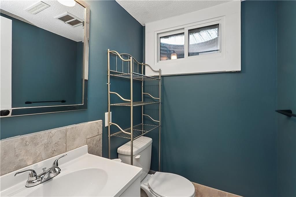 313 S Meadowbrook Lane — photo 19
