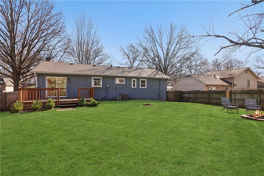 313 S Meadowbrook Lane — photo 21