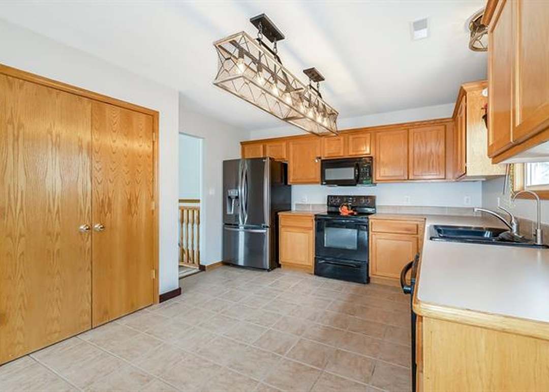 313 W 26th Lane — photo 14
