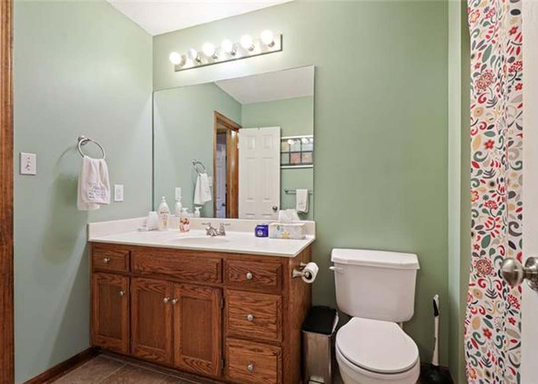 316 N Queen Ridge Avenue — photo 14