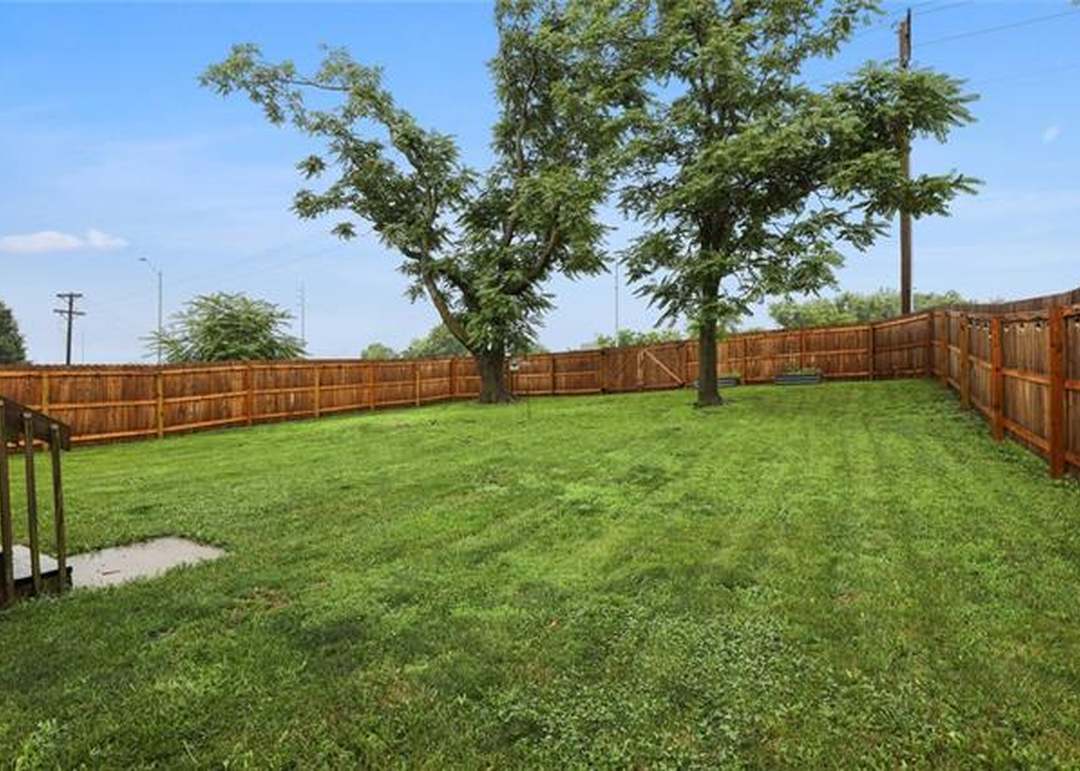 316 N Queen Ridge Avenue — photo 23