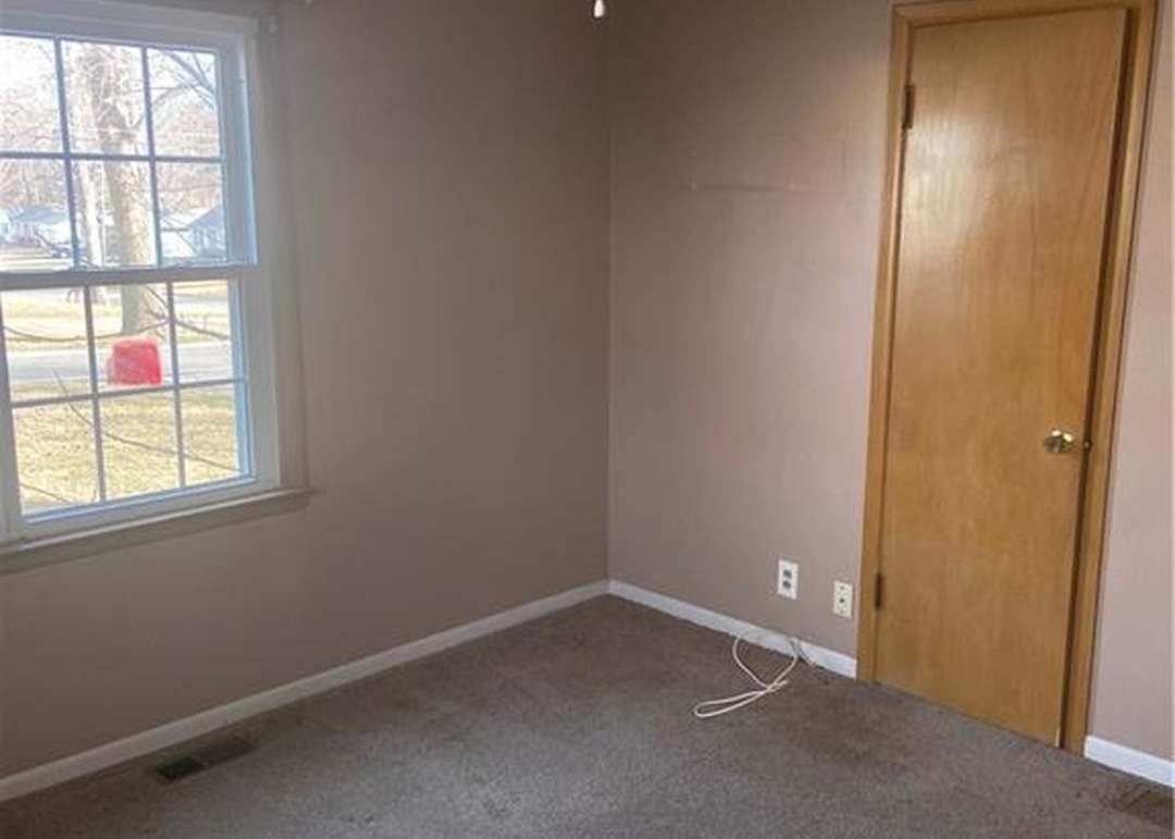 3304 S Hardy Avenue — photo 11