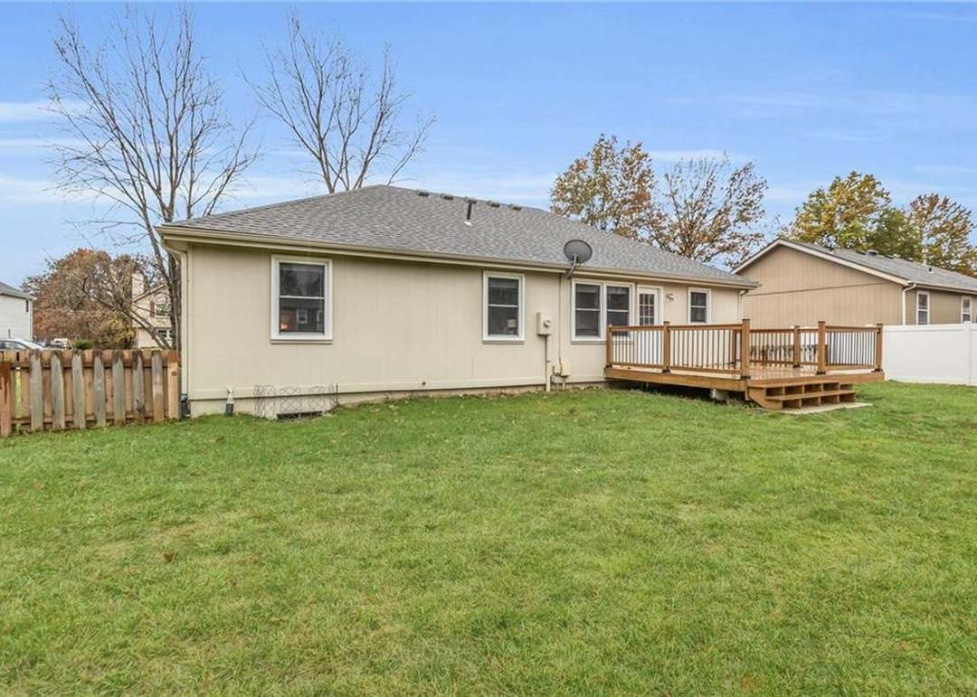 33146 W 89th Street — photo 31