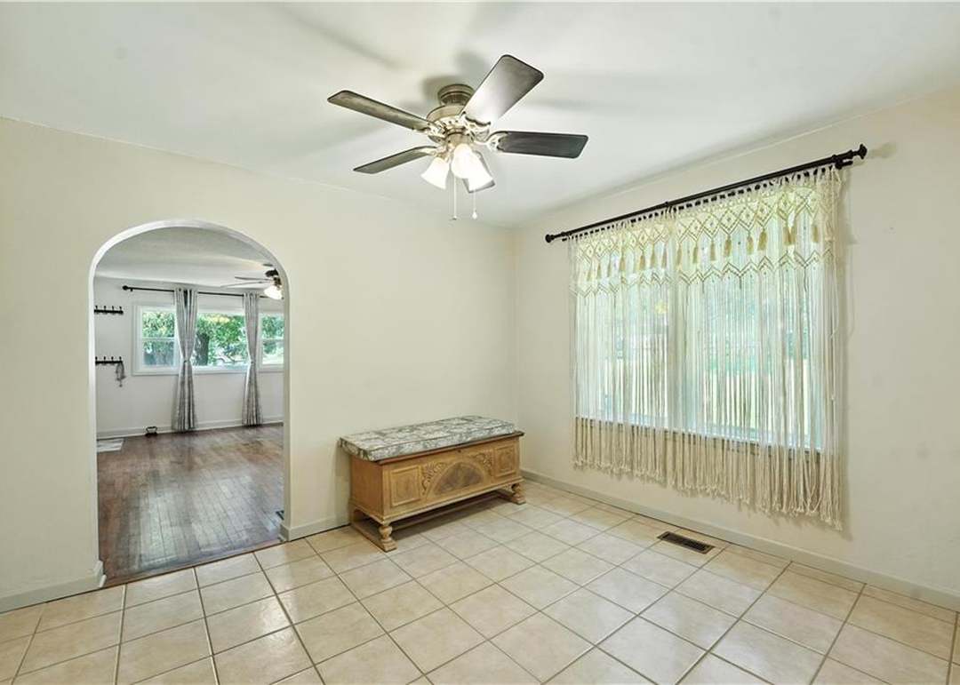 335 N Neconi Avenue — photo 5