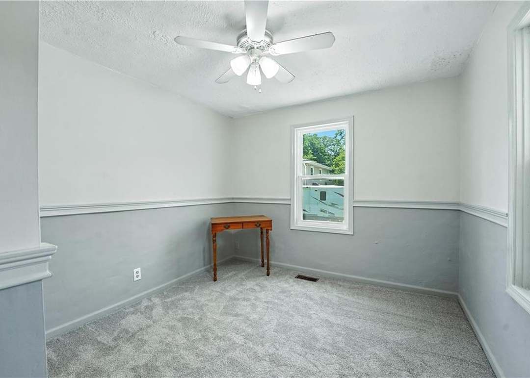 335 N Neconi Avenue — photo 24