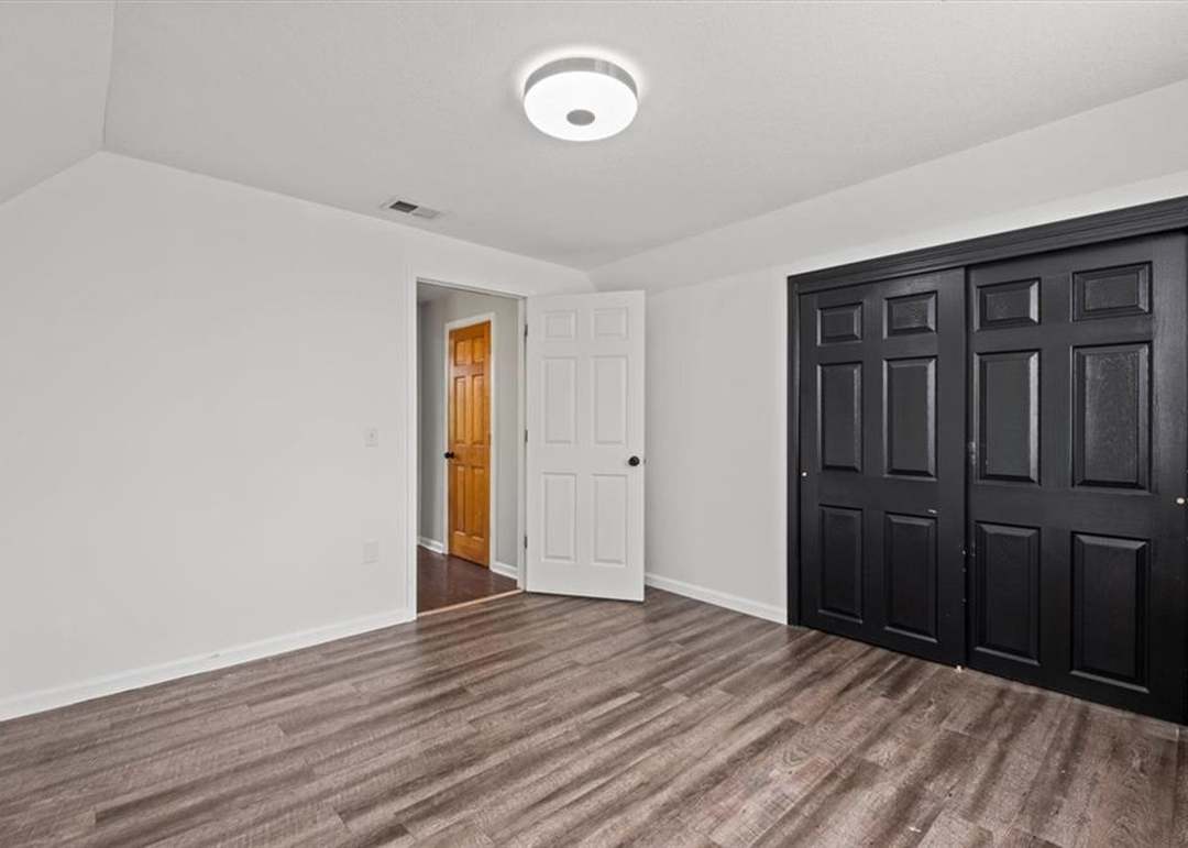 337 S 11th Street — photo 18