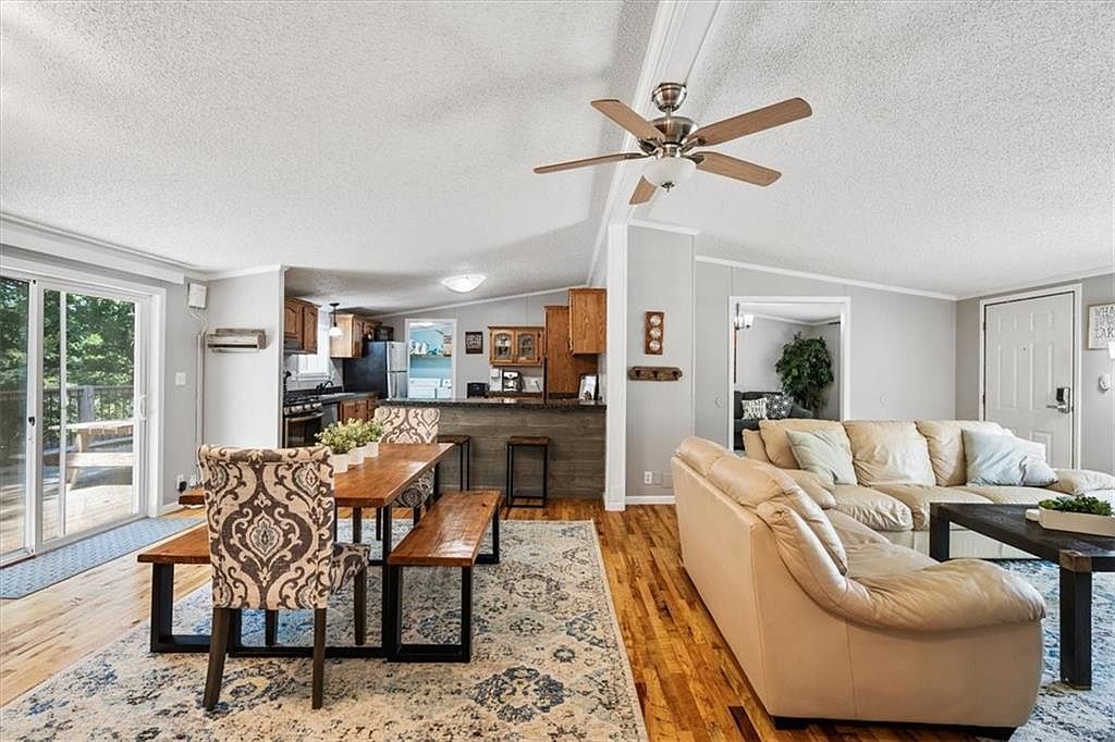 34 Whispering Oaks Drive — photo 15