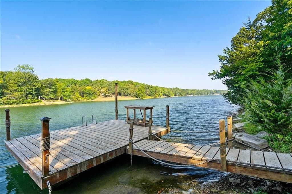 34 Whispering Oaks Drive — photo 43