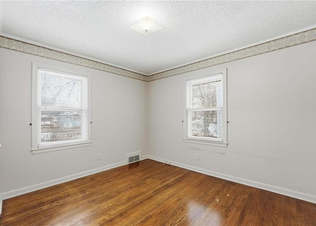 341 N Quincy Avenue — photo 5