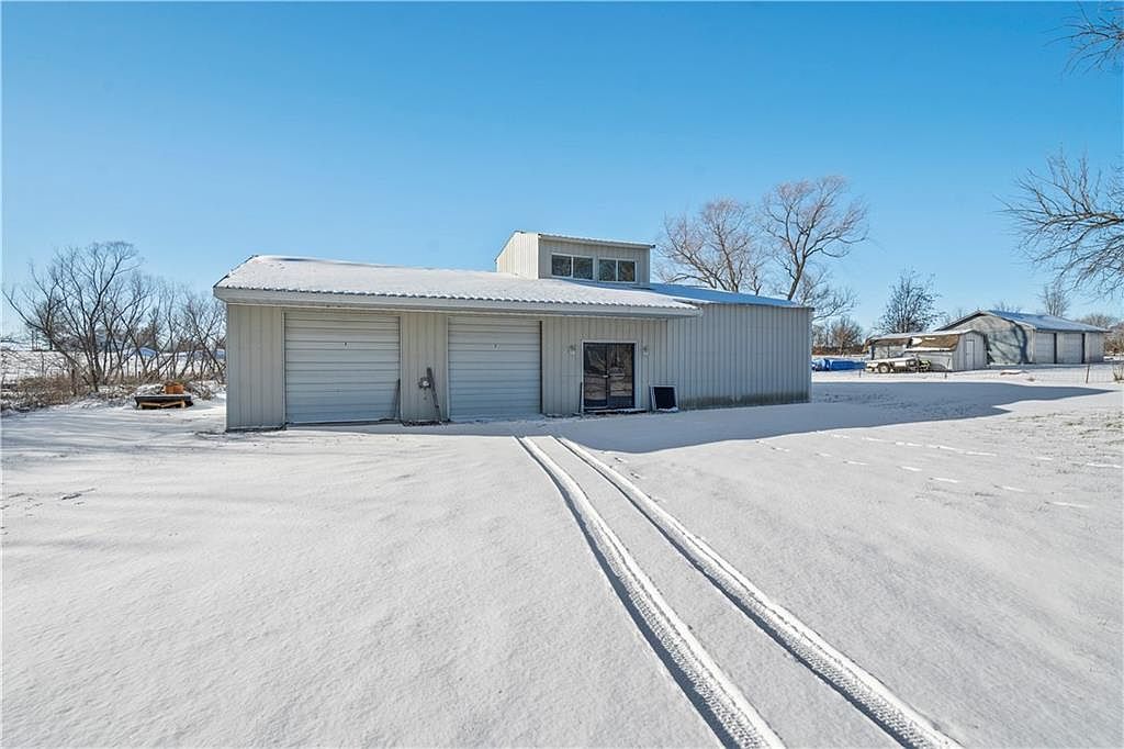 34640 Lone Star Road — photo 30