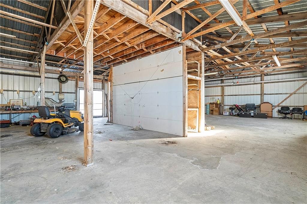 34640 Lone Star Road — photo 33