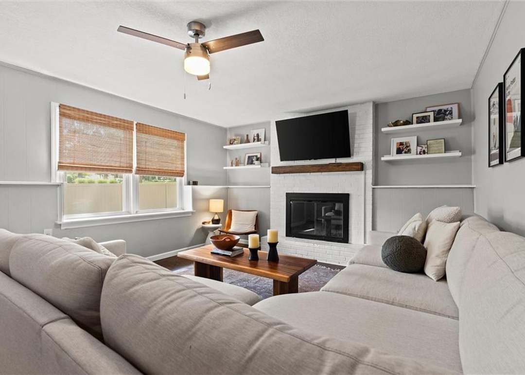 3501 W 98th Street — photo 26