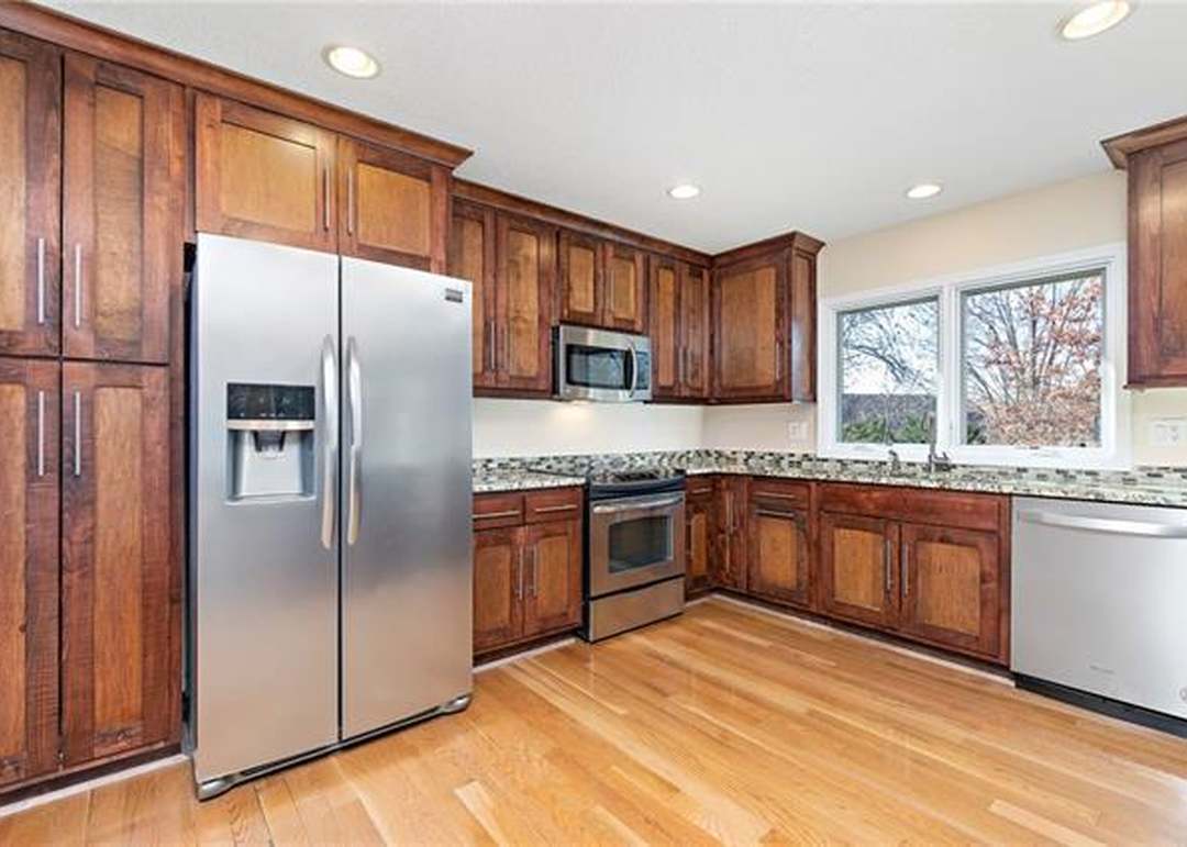 3506 NW BLUE JACKET Drive — photo 2