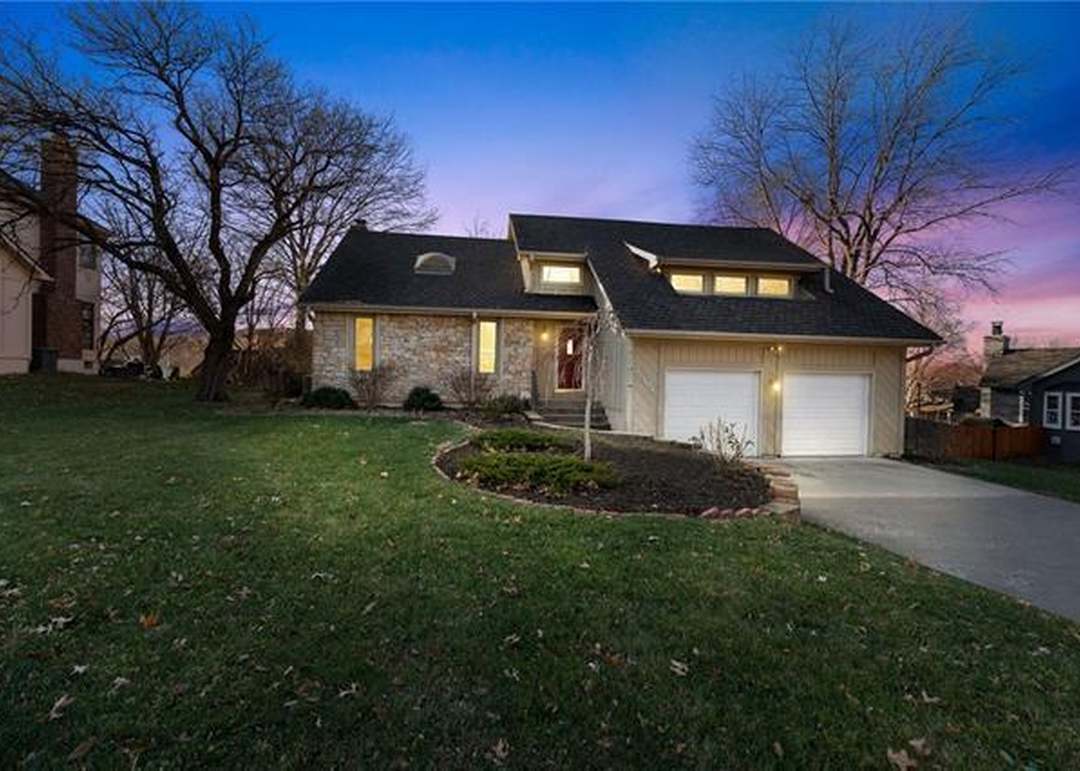 3506 NW BLUE JACKET Drive — photo 9