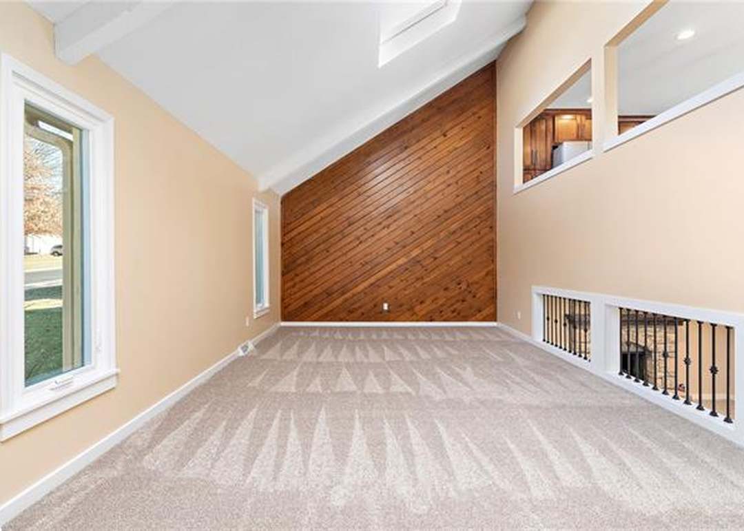 3506 NW BLUE JACKET Drive — photo 12