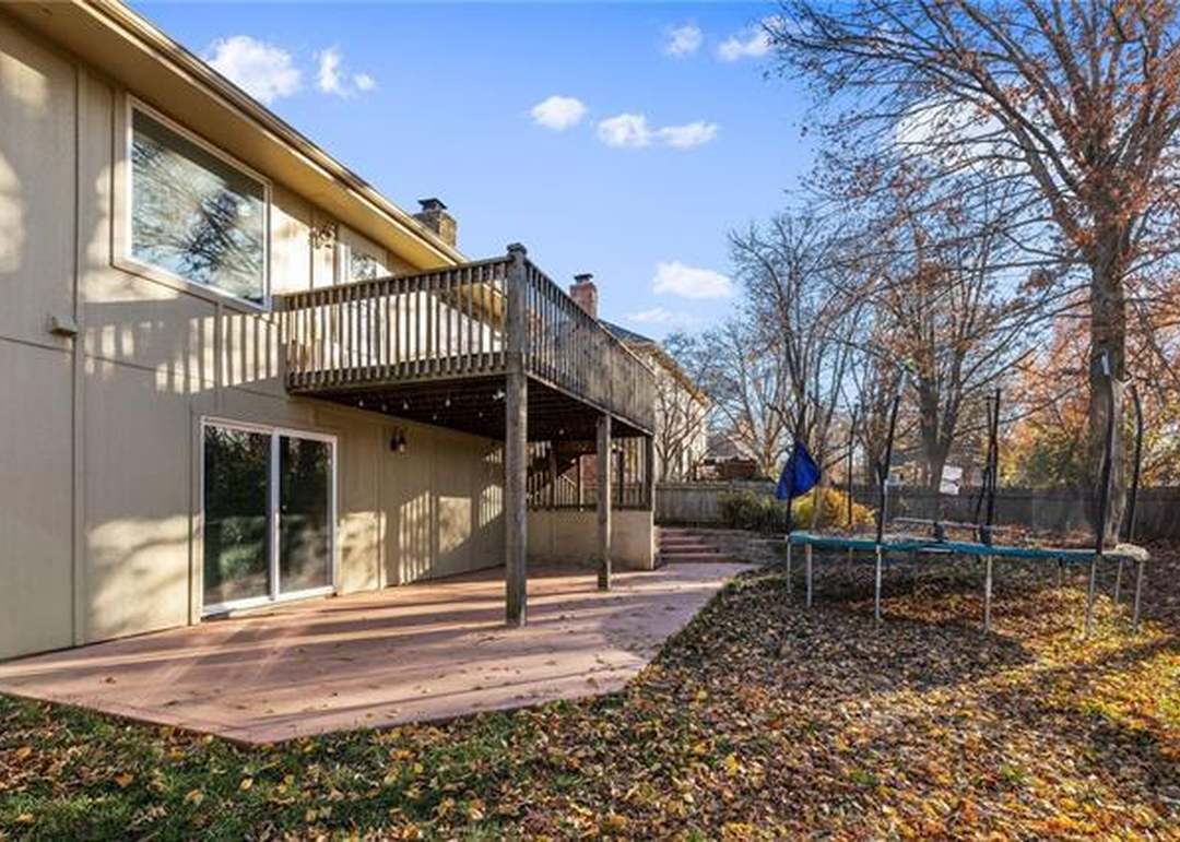 3506 NW BLUE JACKET Drive — photo 45