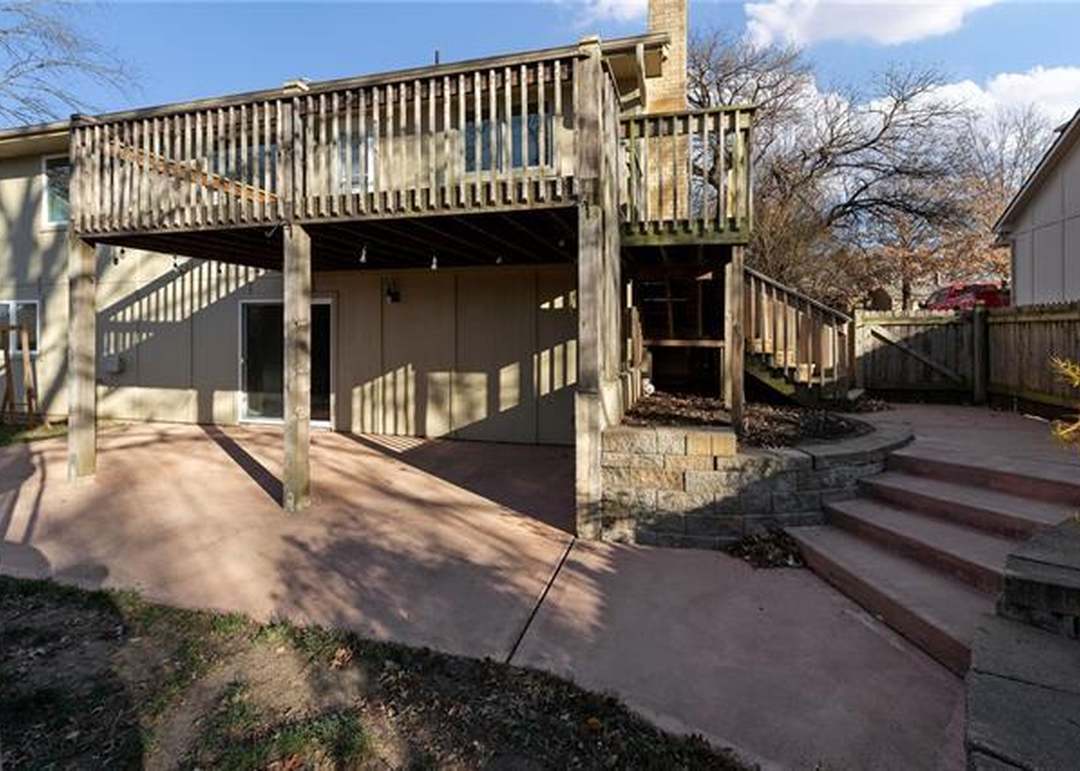 3506 NW BLUE JACKET Drive — photo 46