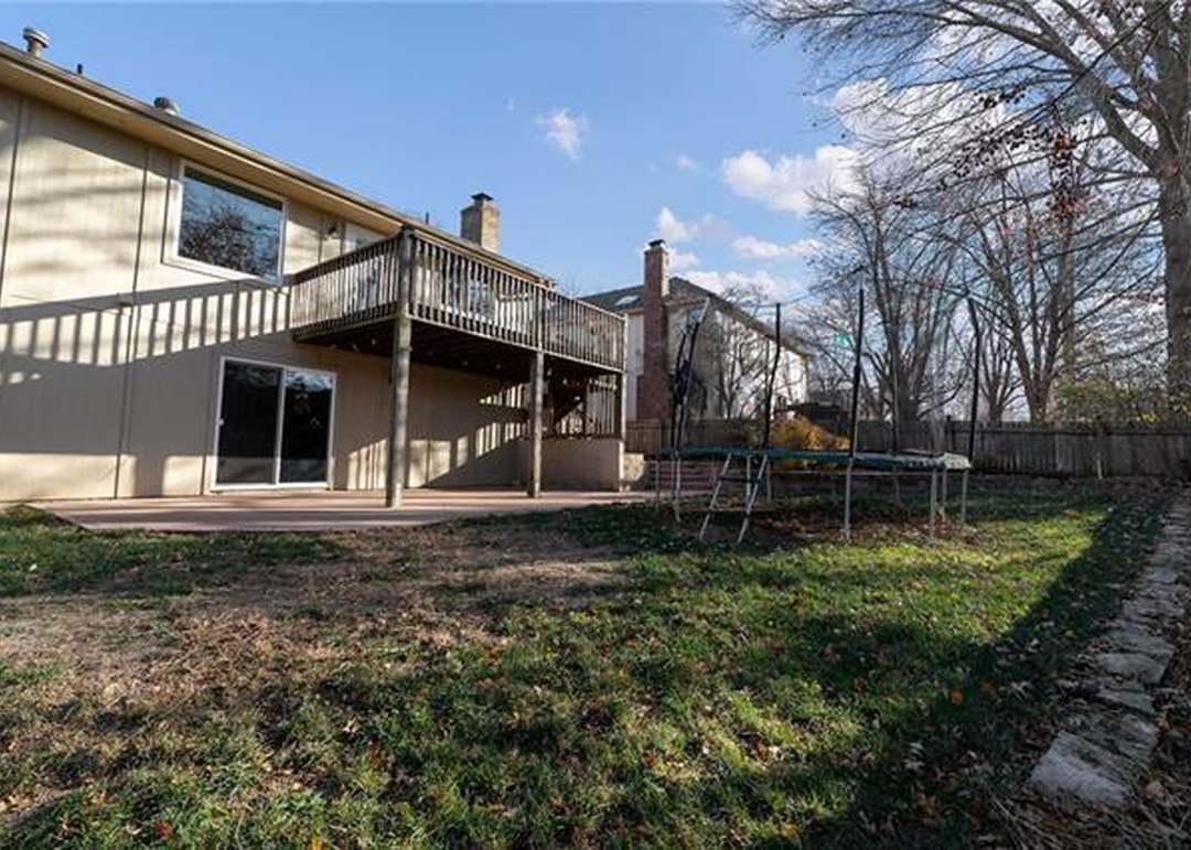 3506 NW BLUE JACKET Drive — photo 48